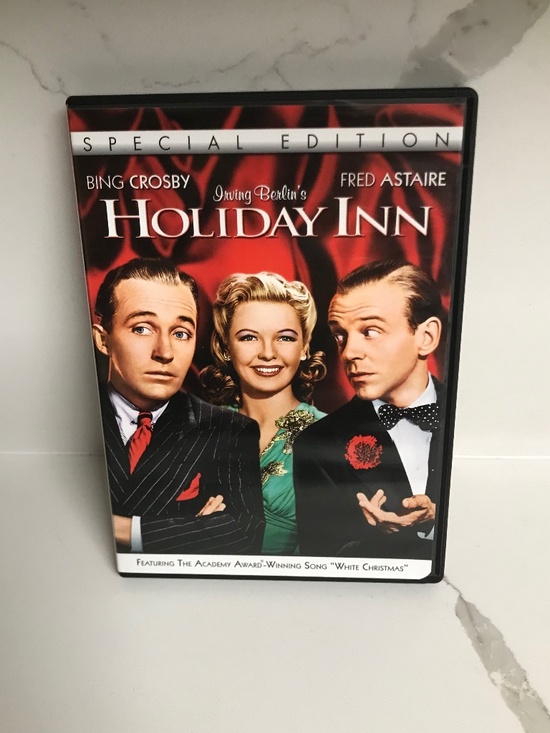 Holiday Inn Classic DVD - Picture 1 of 4